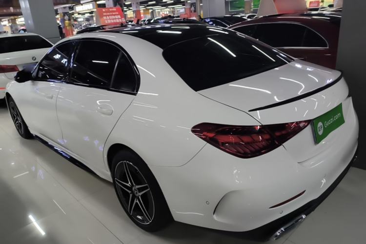 Mercedes-Benz C 260 L 2023 — фото 4