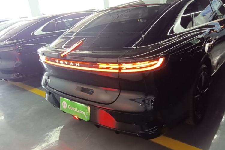 Voyah Passion 2024 — фото 5
