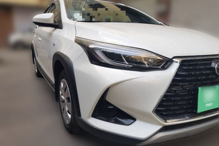 Toyota Yaris 2022 — 5