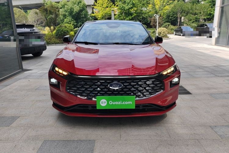 Ford Mondeo 2025 — 2
