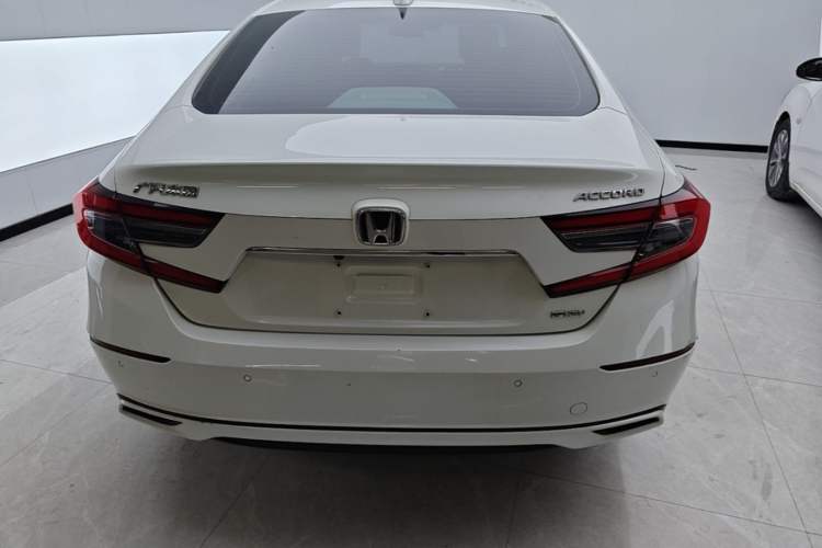 Honda Accord 2022 — фото 5