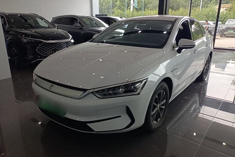 BYD Qin PLUS 2023 — фото 1