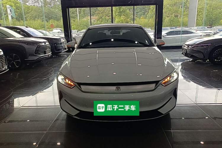 BYD Qin PLUS 2023 — фото 2