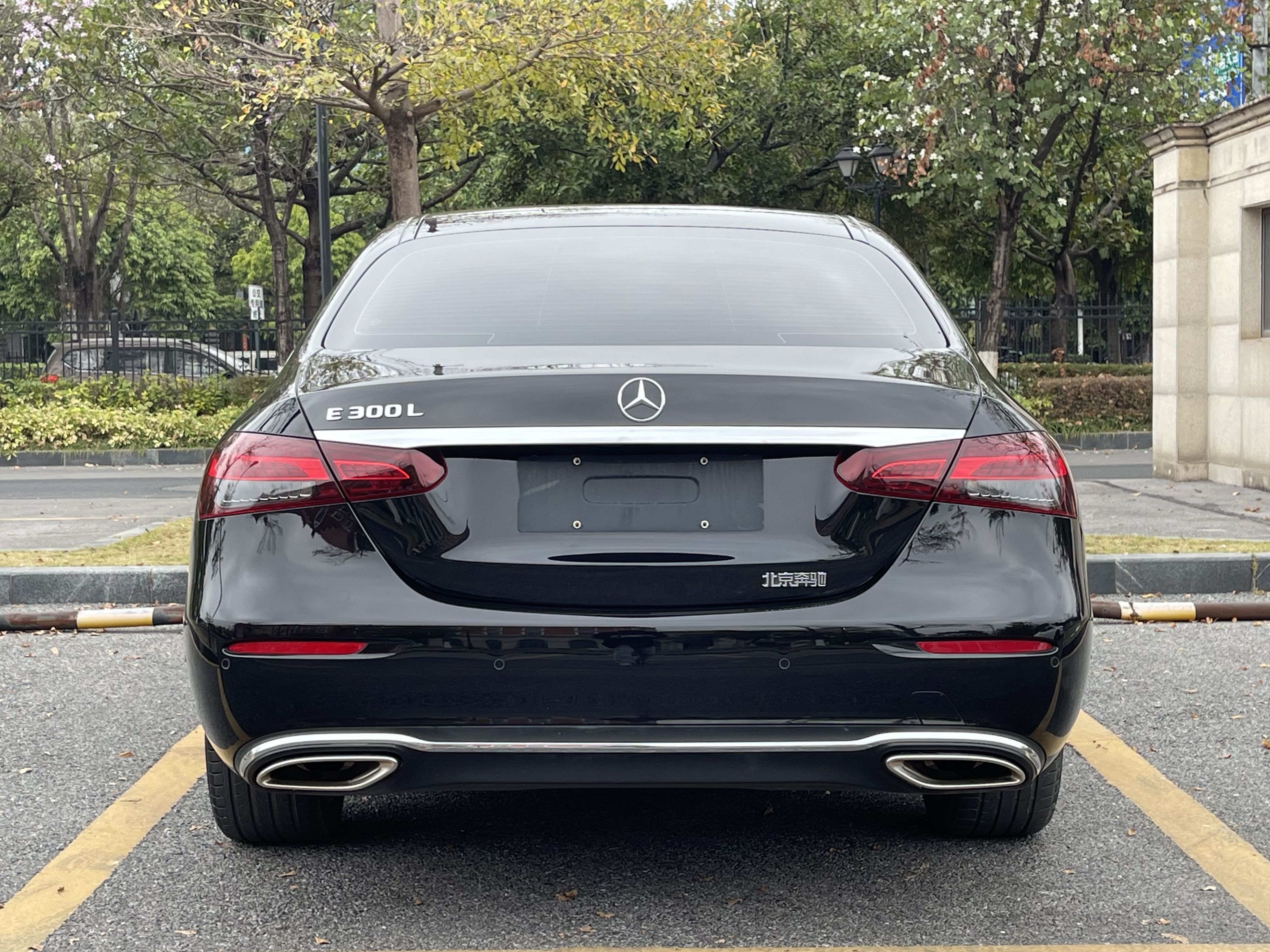 Mercedes-Benz E 300 L 2023 — фото 5