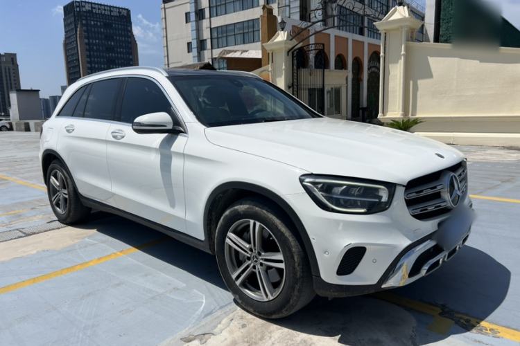 Mercedes-Benz GLC 260 L 2021 — фото 4