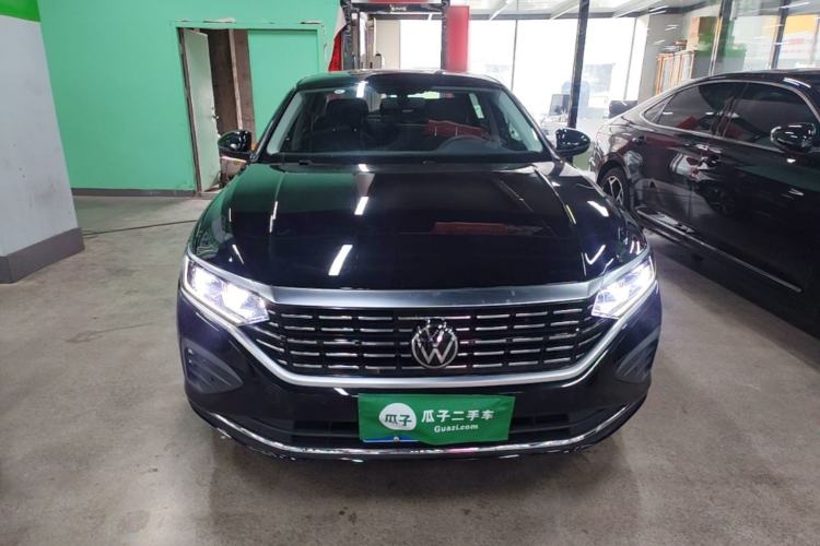 Volkswagen Passat 2025 — 2