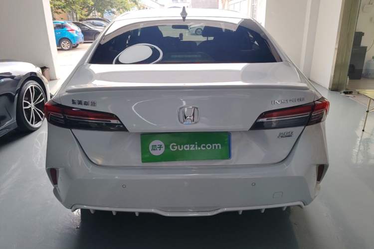Honda Accord 2025 — 5
