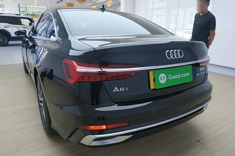 Audi A6 2024 — фото 4