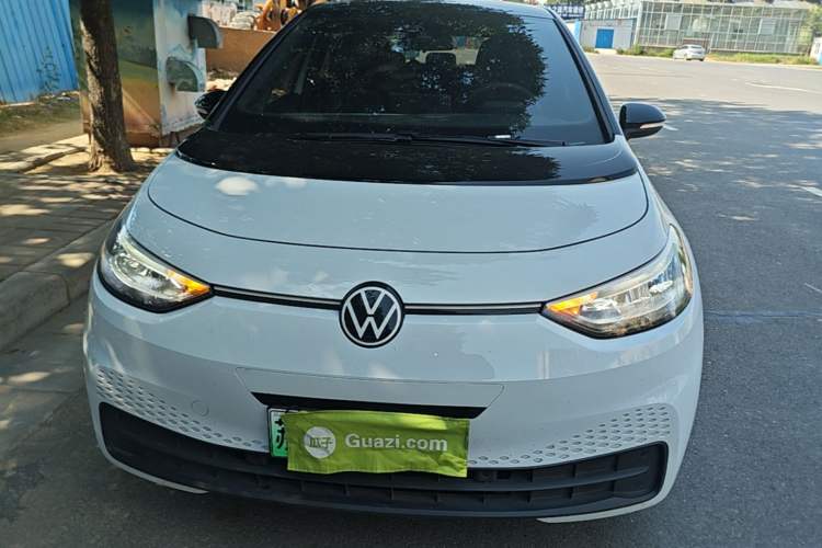 Volkswagen ID.3 2023 — 2