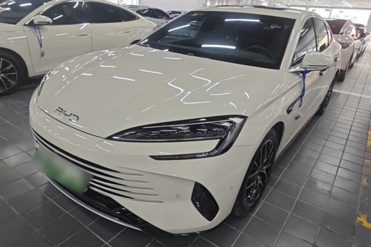 BYD seal 07 dm i 2025 — фото 1