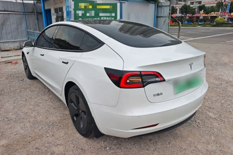 Tesla Model 3 2022 — 4