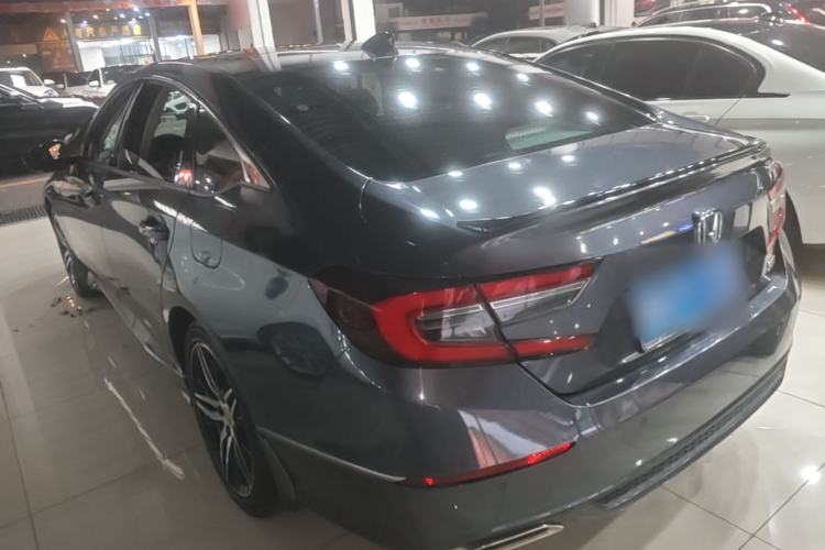 Honda Accord 2022 — 4