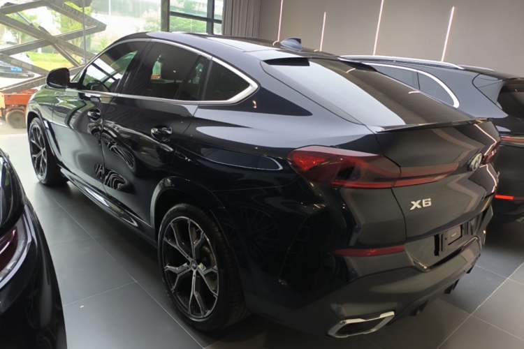 BMW X6 2021 — 4