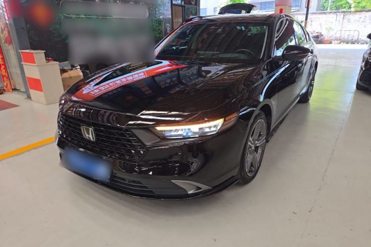 Honda Accord 2025 — фото 1