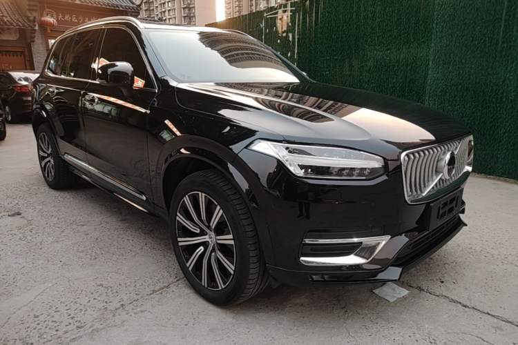Volvo XC90 2021 — фото 3