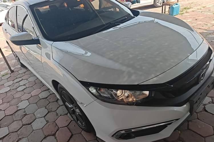 Honda Civic 2019 — 3
