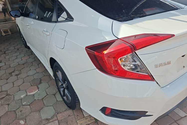 Honda Civic 2019 — 4