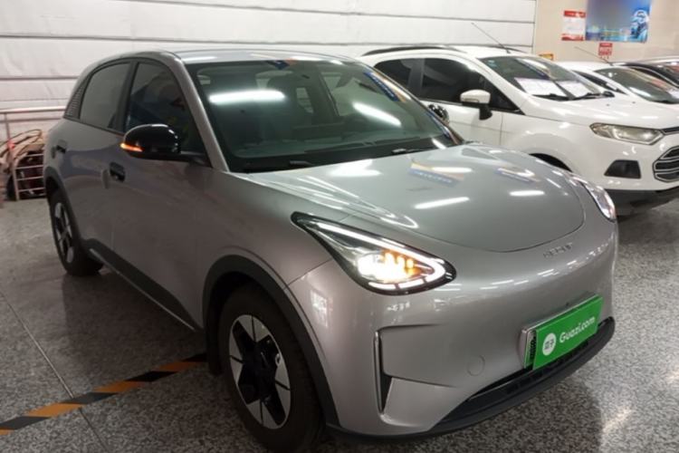 Geely Galaxy Geome 2025 — 3