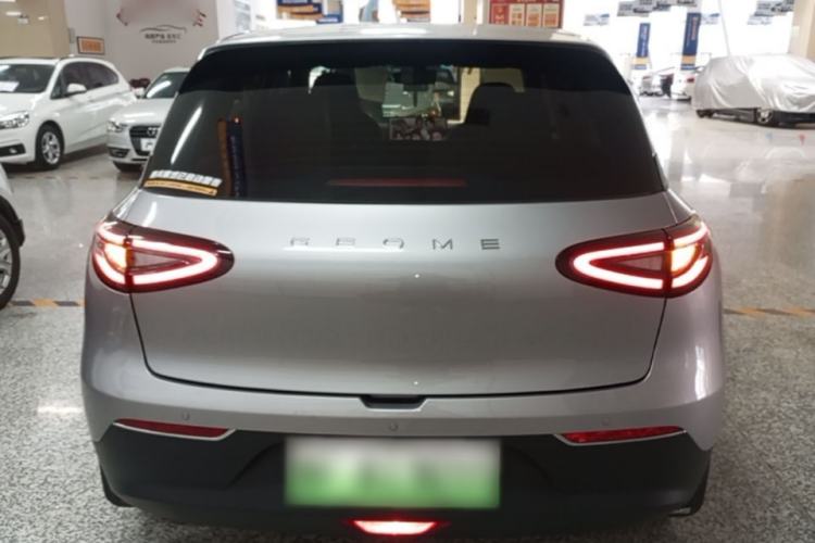 Geely Galaxy Geome 2025 — 5