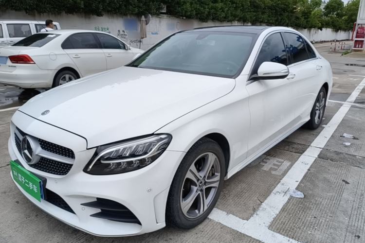 Mercedes-Benz C 260 L 2020 — фото 1