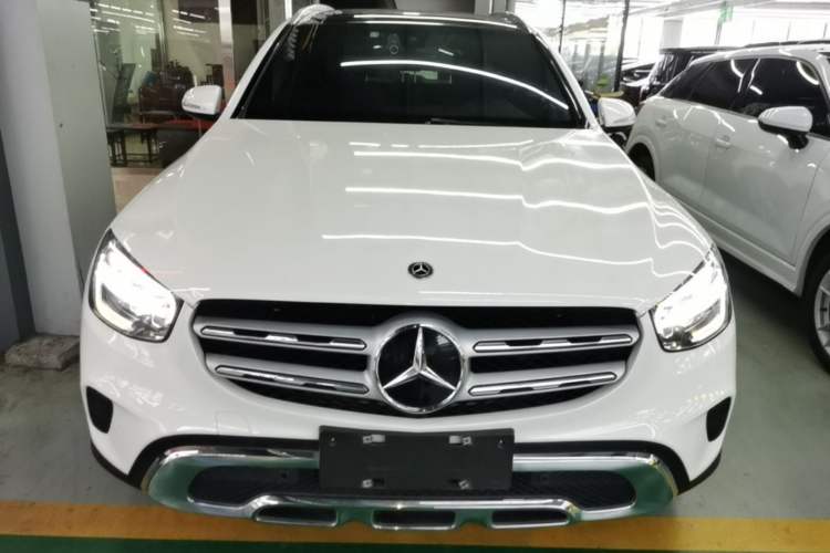 Mercedes-Benz GLC 260 L 2020 — фото 2