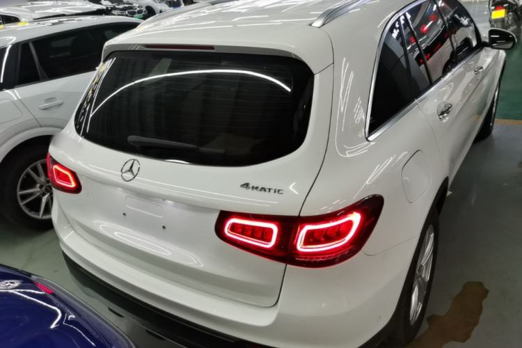 Mercedes-Benz GLC 260 L 2020 — фото 5