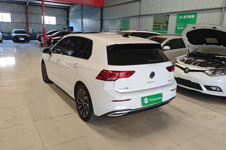 Volkswagen Golf 2021 — 4