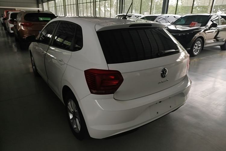 Volkswagen Polo 2023 — 4