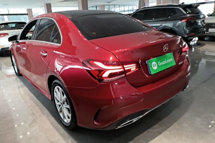 Mercedes-Benz A 200 L 2021 — 4