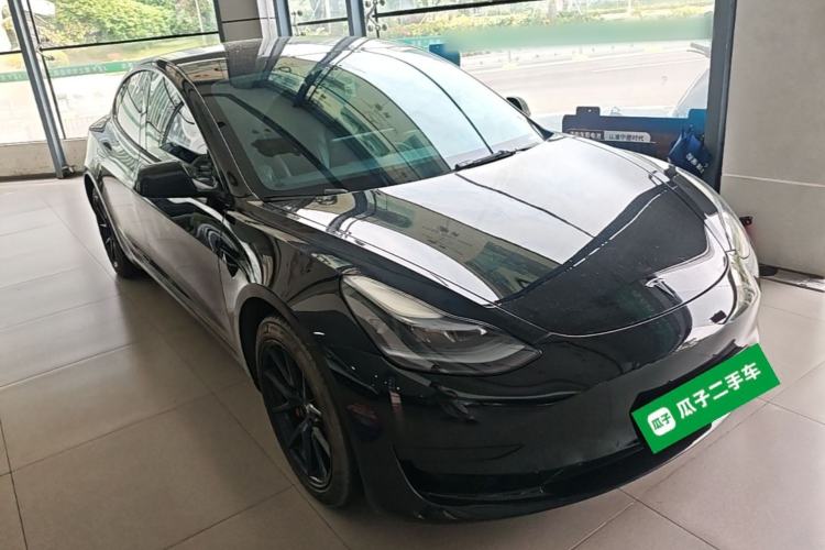 Tesla Model 3 2022 — 3