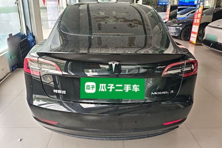 Tesla Model 3 2022 — 5