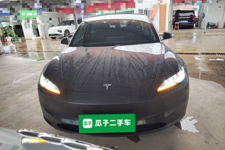 Tesla Model 3 2023 — 2