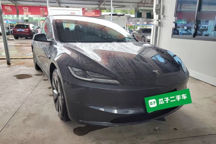 Tesla Model 3 2023 — 3