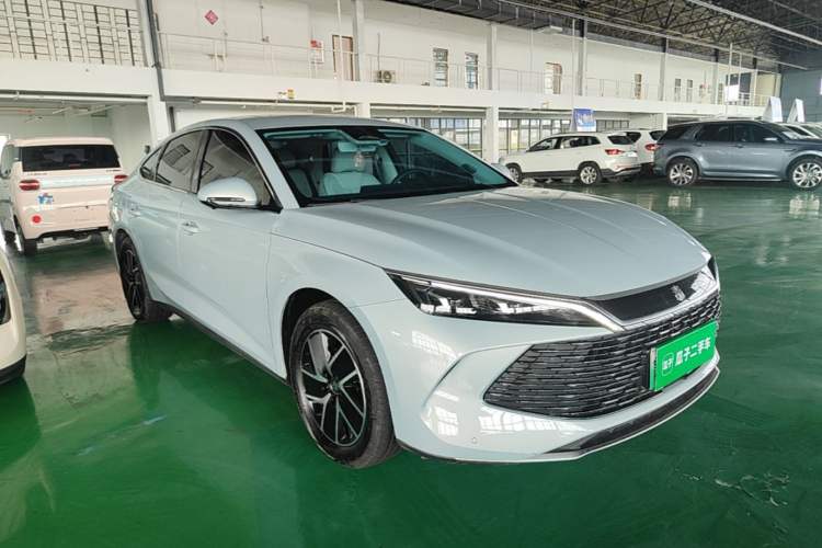 BYD Qin L 2024 — фото 3