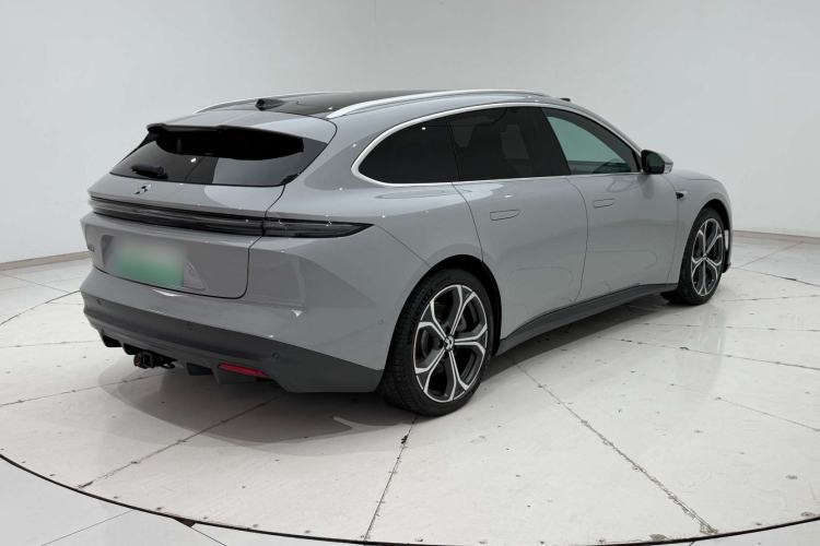 NIO ET5T 2024 — 4