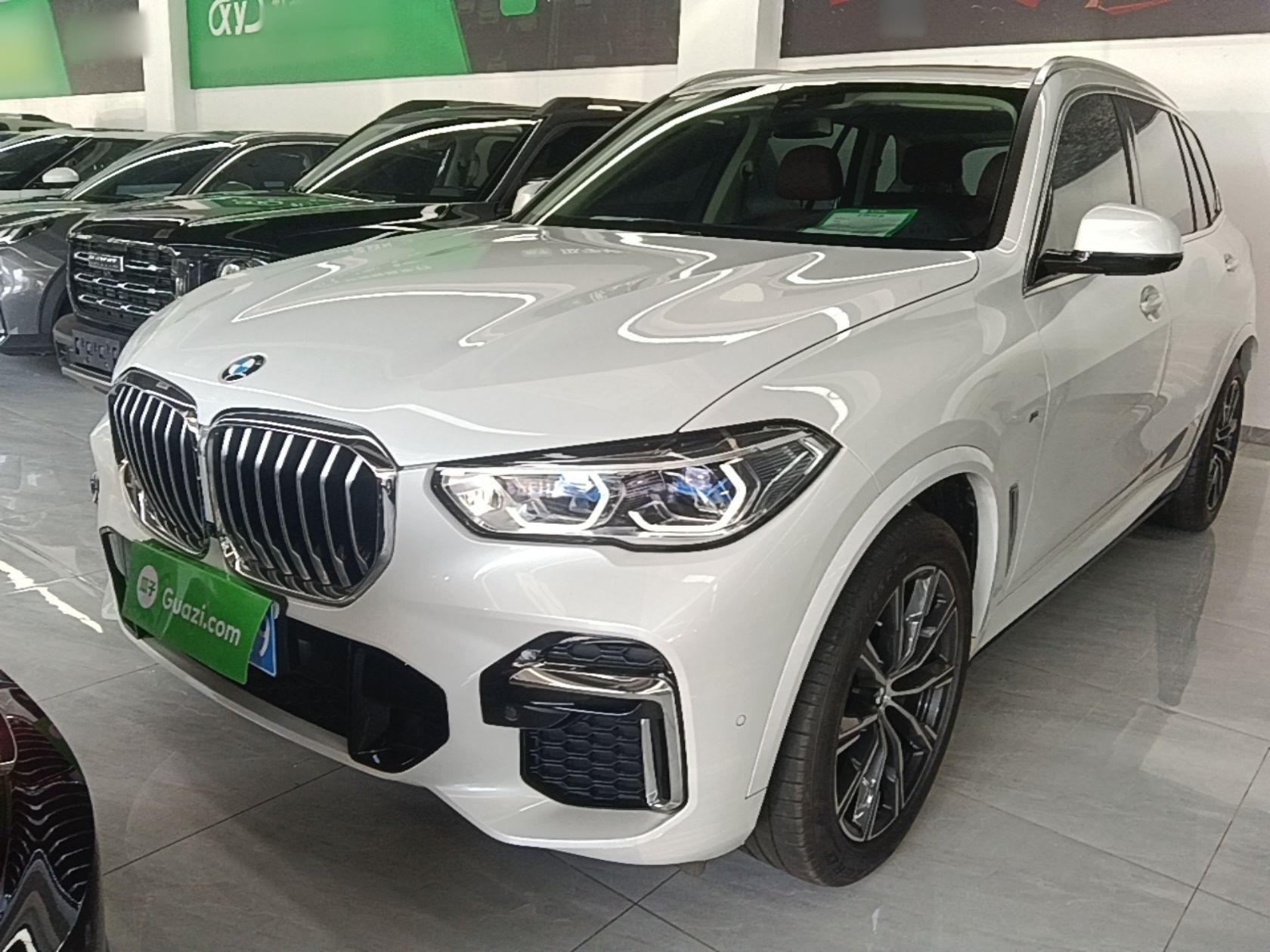 BMW X5 2022 — фото 1