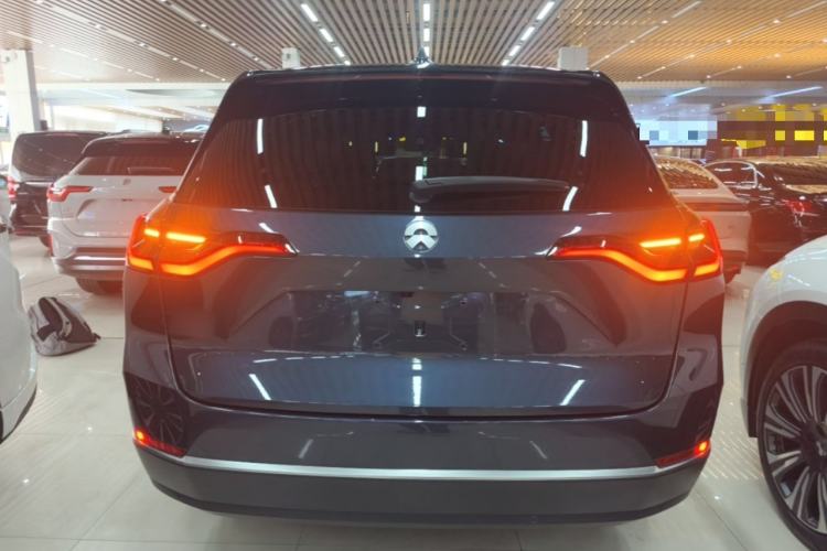 NIO ES8 2020 — 5