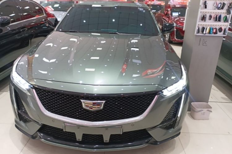 Cadillac CT5 2023 — 2