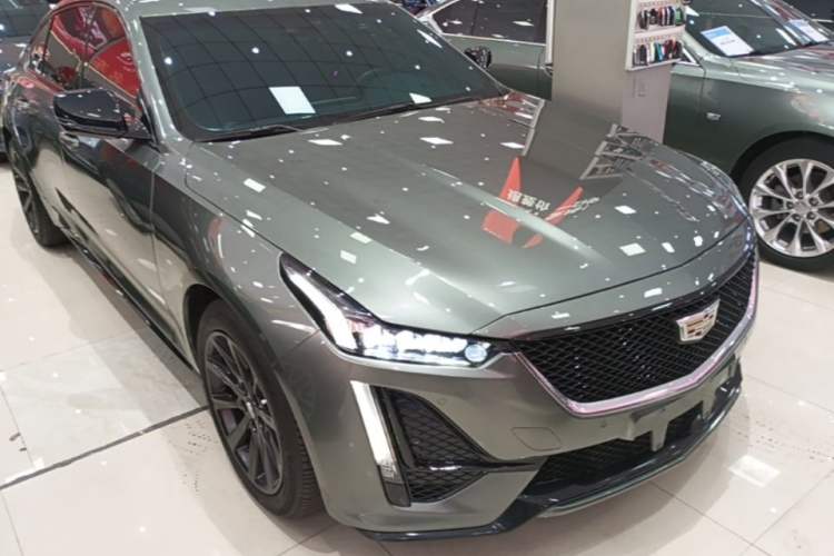 Cadillac CT5 2023 — 3