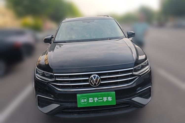 Volkswagen Tiguan L 2022 — 2