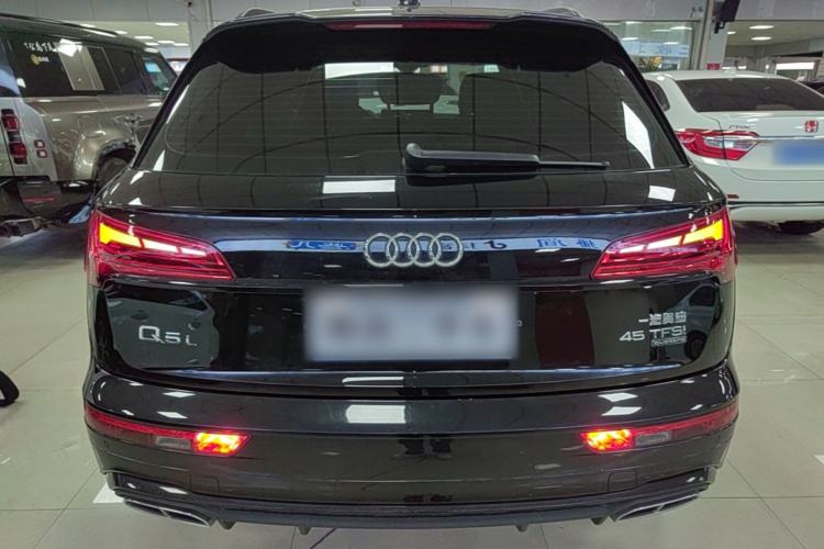 Audi Q5 2025 — 5