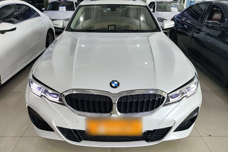 BMW 320Li 2022 — 2