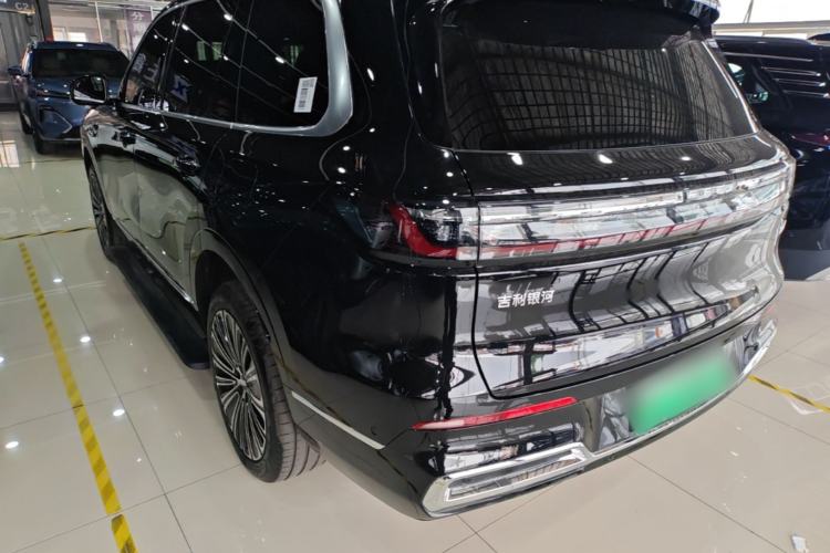 Geely Galaxy M9 2025 — 4