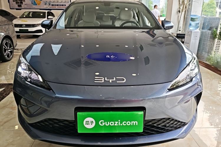 BYD Seal 05 DM-i 2025 — 2