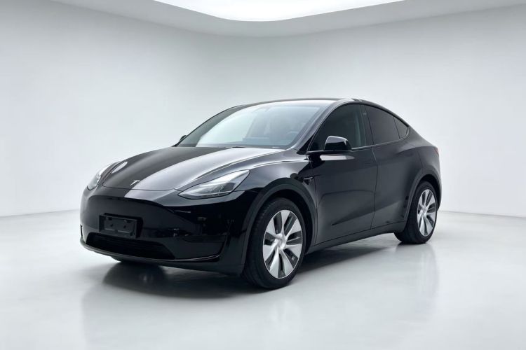 Tesla Model Y 2022 — фото 1
