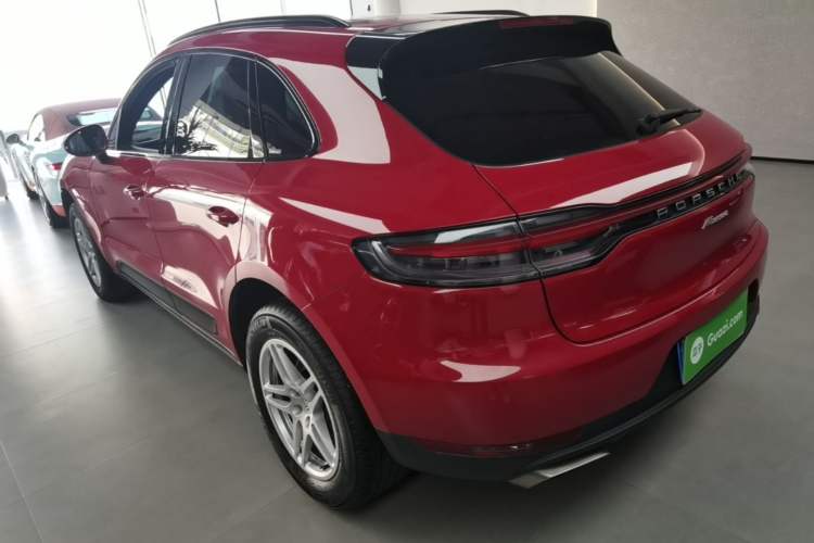 Porsche Macan 2021 — фото 4