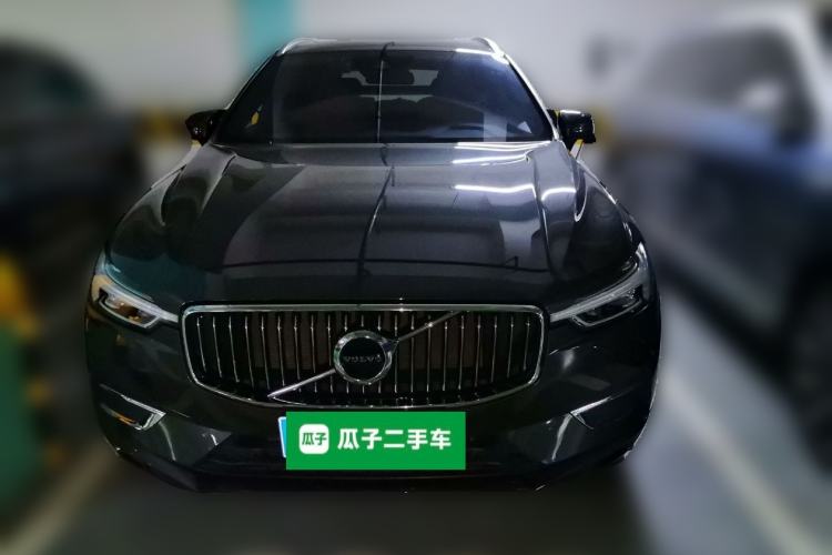 Volvo XC60 2020 — фото 2