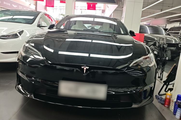 Tesla Model S 2023 — 2
