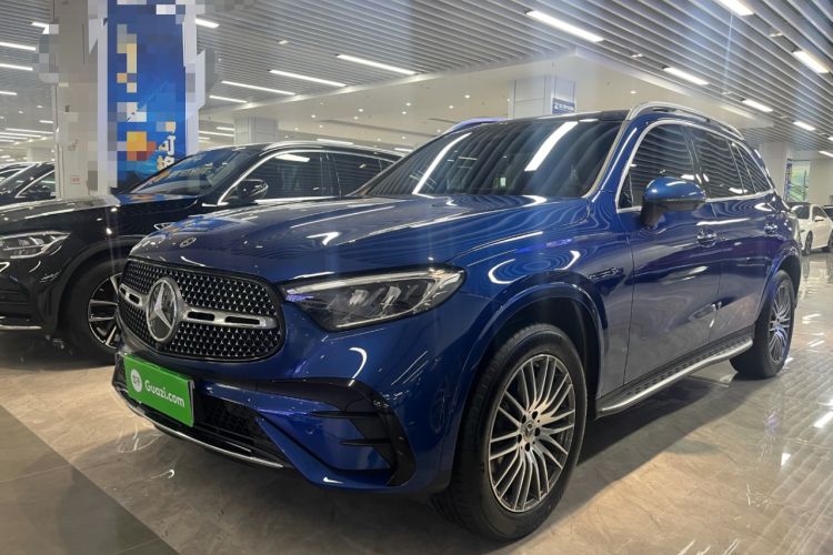 Mercedes-Benz GLC 300 L 2024 — фото 1