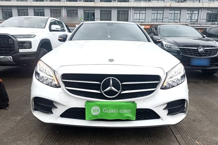 Mercedes-Benz C 260 2020 — 2